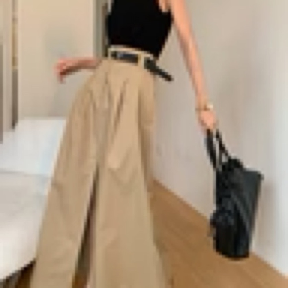 Commense High-Waisted Khaki Midi Skirt – NWT – Size Unknown (Fits like S/M)